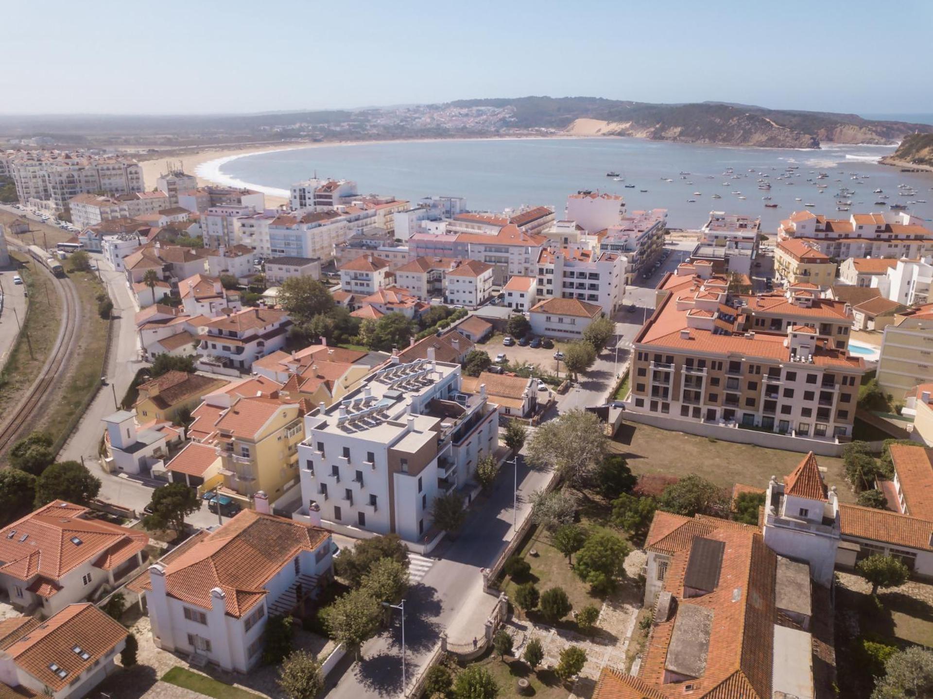Baia Residence 2 - Holiday Apartments - By Sch Sao Martinho do Porto Exterior photo